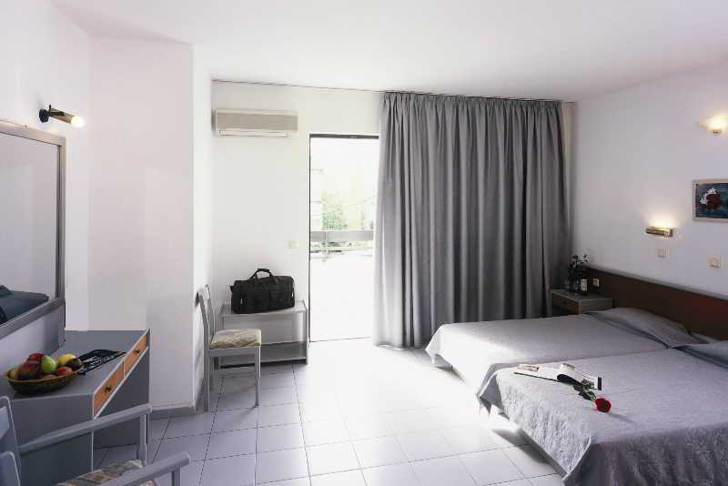 Caravel Hotel Apartments Ixia  Exterior foto